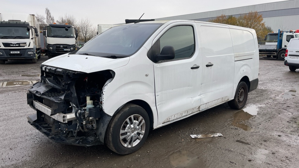VAUXHALL VIVARO 3100 2.0D DYNAMIC 120PS - فان المدمجة: صورة 1 VAUXHALL VIVARO 3100 2.0D DYNAMIC 120PS - فان المدمجة: صورة 1