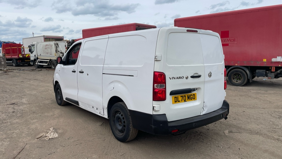 VAUXHALL VIVARO 3100 2.0d 120PS Dynamic H1 Van - فان: صورة 3 VAUXHALL VIVARO 3100 2.0d 120PS Dynamic H1 Van - فان: صورة 3