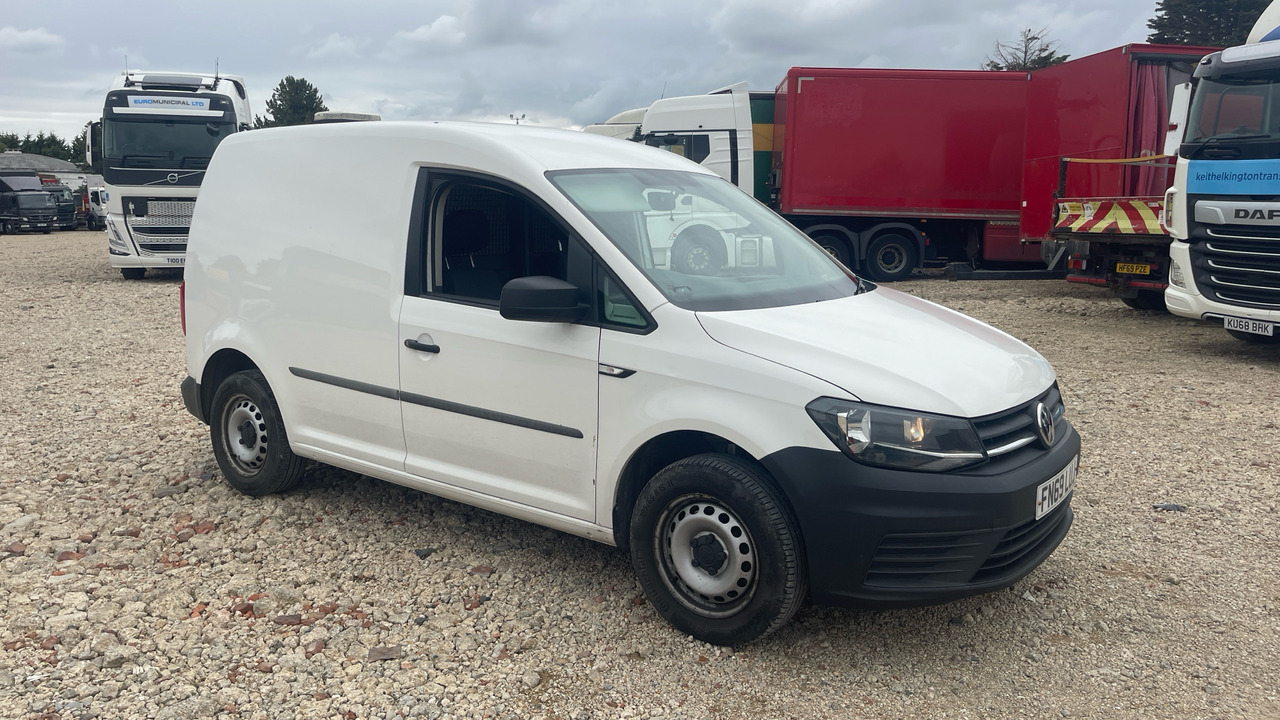 VOLKSWAGEN CADDY 2.0 TDI BLUEMOTION STARTLINE 102PS - فان المدمجة: صورة 1 VOLKSWAGEN CADDY 2.0 TDI BLUEMOTION STARTLINE 102PS - فان المدمجة: صورة 1