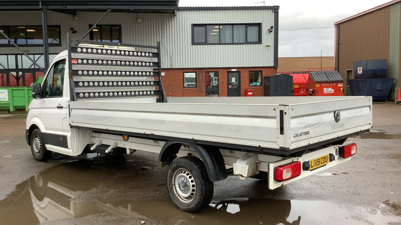 VOLKSWAGEN CRAFTER CR35 2.0 TDI 140PS STARTLINE - شاحنة مفتوحة: صورة 3 VOLKSWAGEN CRAFTER CR35 2.0 TDI 140PS STARTLINE - شاحنة مفتوحة: صورة 3
