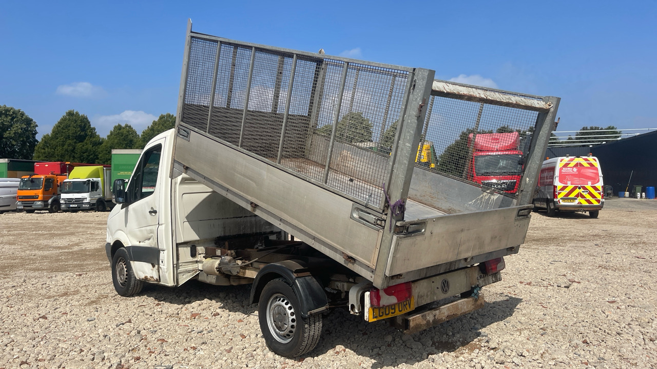VOLKSWAGEN CRAFTER CR35 2.5 TDI 109PS - قلاب صغير: صورة 3 VOLKSWAGEN CRAFTER CR35 2.5 TDI 109PS - قلاب صغير: صورة 3