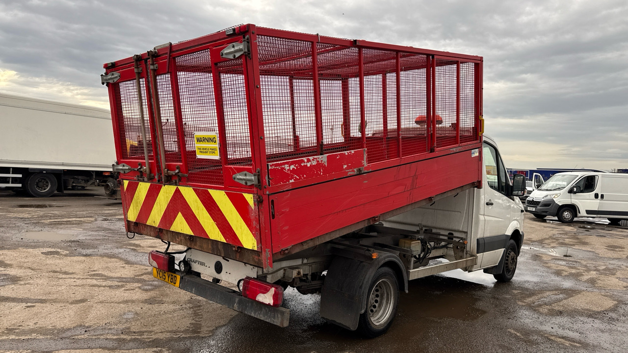 VOLKSWAGEN CRAFTER CR50 TDI - قلاب صغير: صورة 4 VOLKSWAGEN CRAFTER CR50 TDI - قلاب صغير: صورة 4