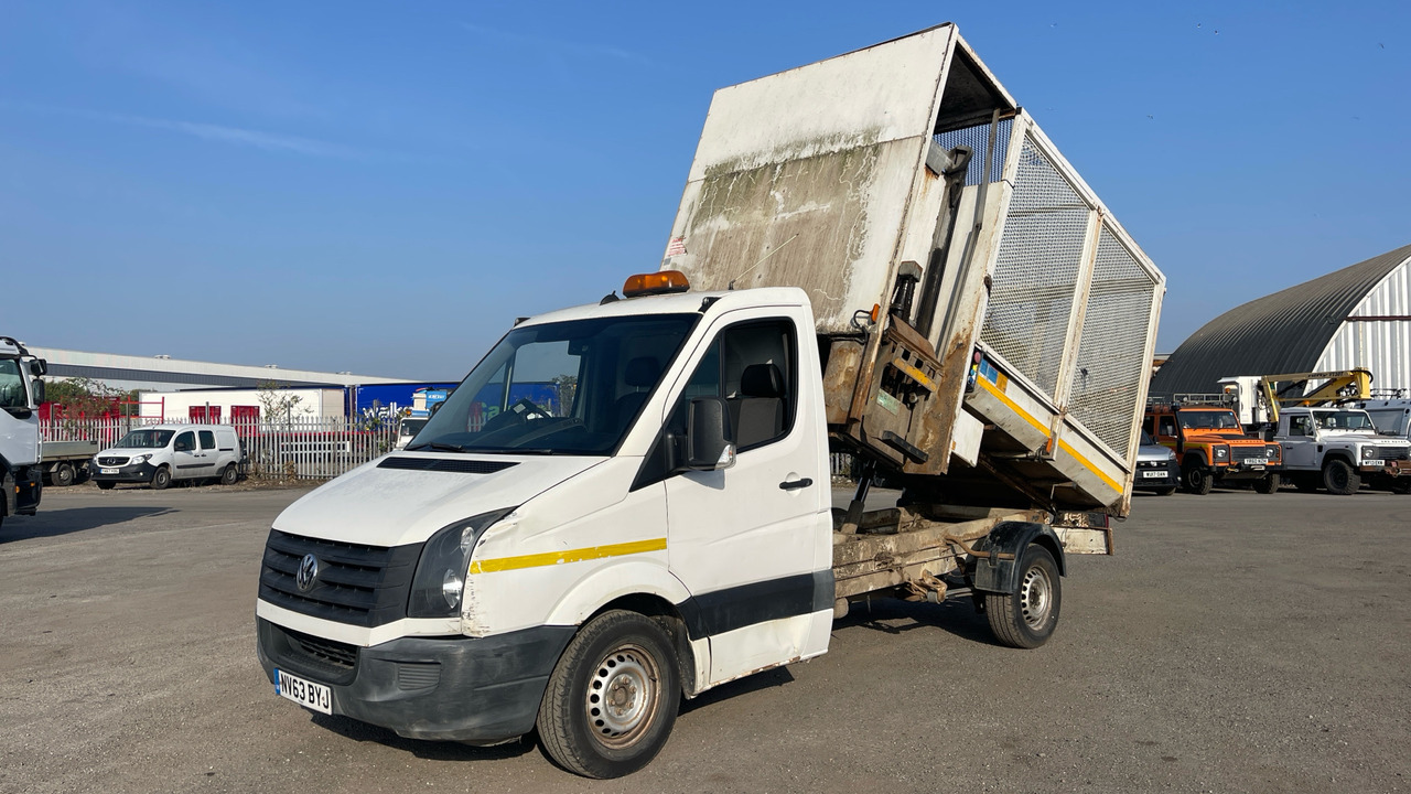 VOLKSWAGEN CRAFTER T30 2.0 TDI 140PS - قلاب صغير: صورة 2 VOLKSWAGEN CRAFTER T30 2.0 TDI 140PS - قلاب صغير: صورة 2