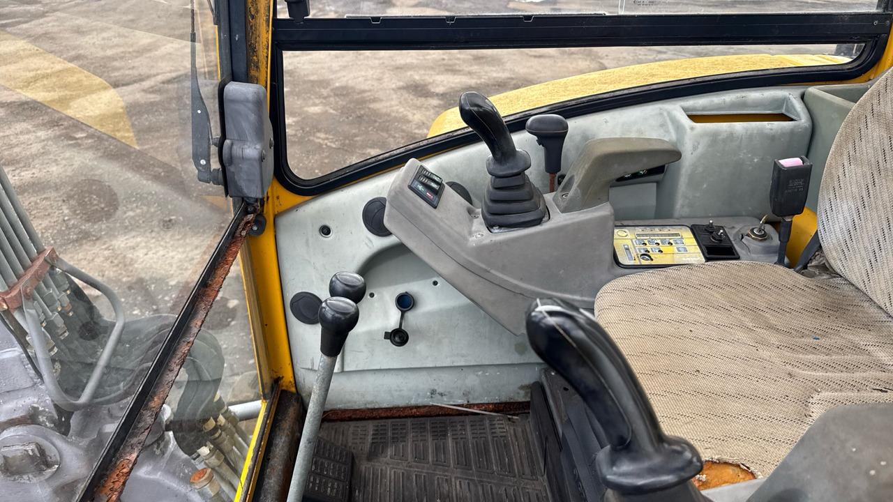 معدات البناء VOLVO EC45: صورة 7