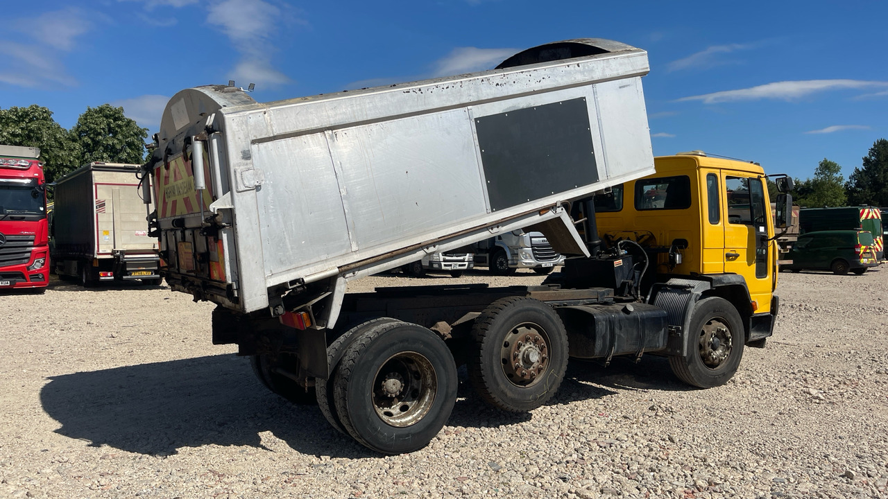 VOLVO FL 6E - شاحنة قلاب: صورة 4 VOLVO FL 6E - شاحنة قلاب: صورة 4