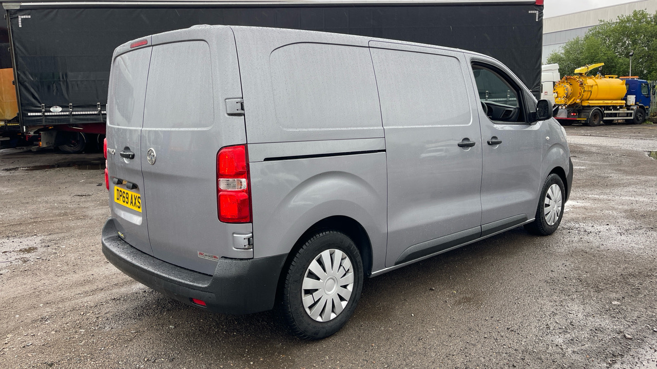 Vauxhall Vivaro 2700 1.5d 120PS H1 Dynamic - فان المدمجة: صورة 4 Vauxhall Vivaro 2700 1.5d 120PS H1 Dynamic - فان المدمجة: صورة 4