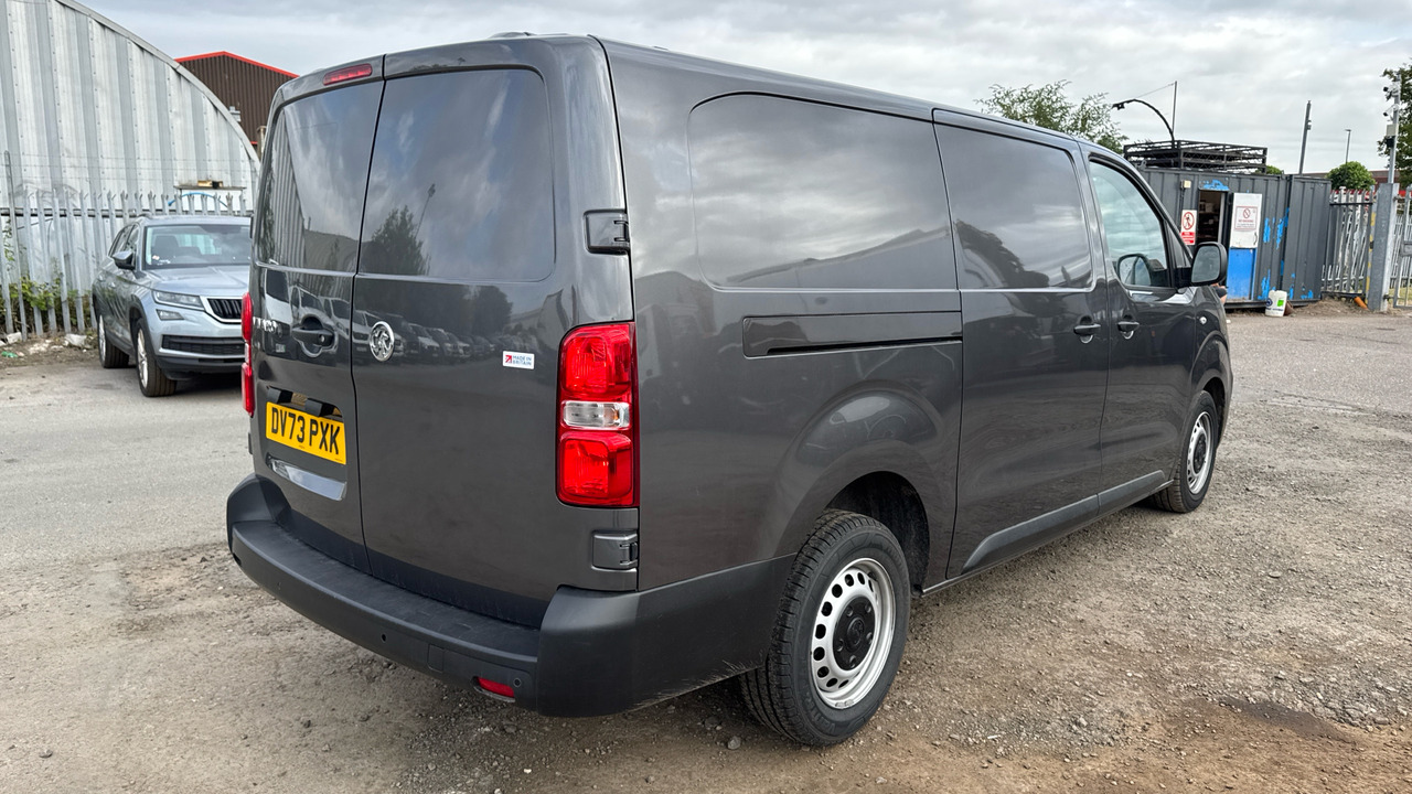 Vauxhall Vivaro 3100 2.0D 145PS PRIME - فان المدمجة: صورة 4 Vauxhall Vivaro 3100 2.0D 145PS PRIME - فان المدمجة: صورة 4