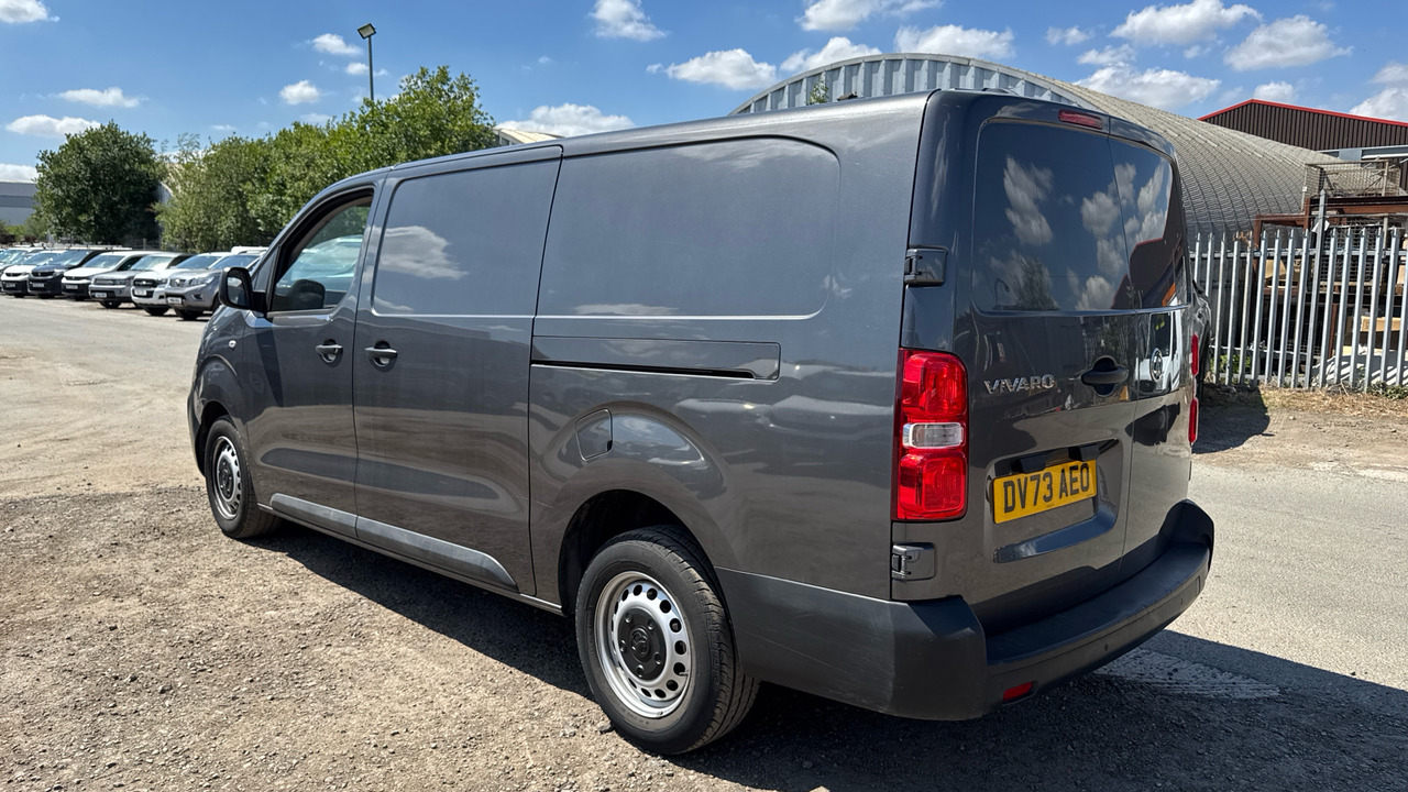 Vauxhall Vivaro 3100 2.0D 145PS PRIME - فان المدمجة: صورة 3 Vauxhall Vivaro 3100 2.0D 145PS PRIME - فان المدمجة: صورة 3