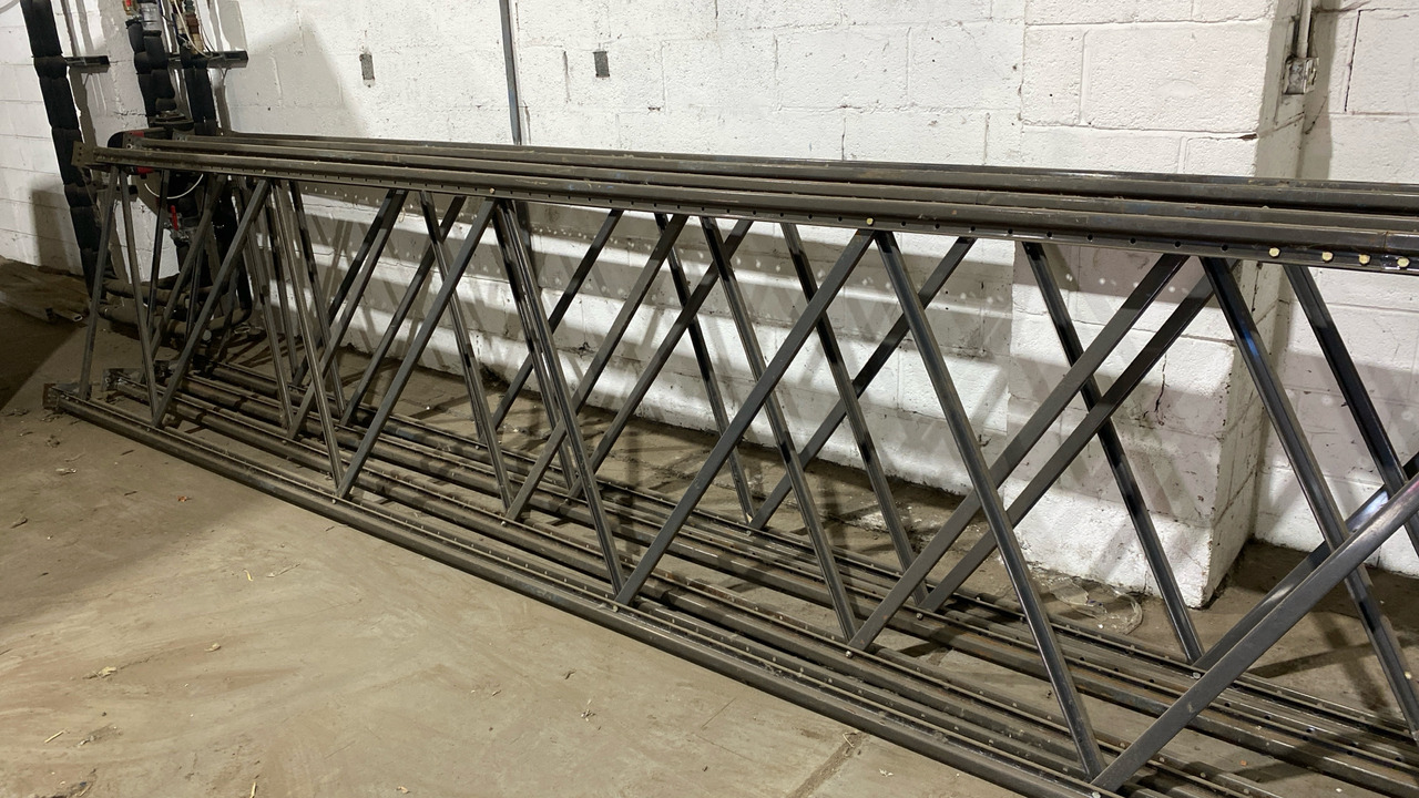 WAREHOUSE RACKING UPRIGHTS & CROSS MEMBERS - معدات البناء: صورة 3 WAREHOUSE RACKING UPRIGHTS & CROSS MEMBERS - معدات البناء: صورة 3