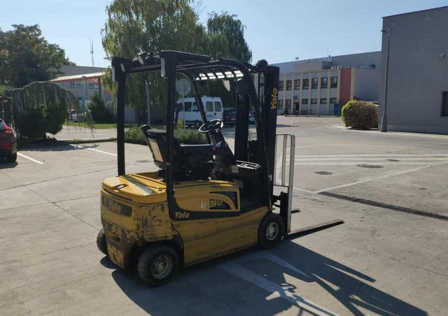 Yale ERP16VF - رافعة شوكية كهربائية: صورة 3 Yale ERP16VF - رافعة شوكية كهربائية: صورة 3