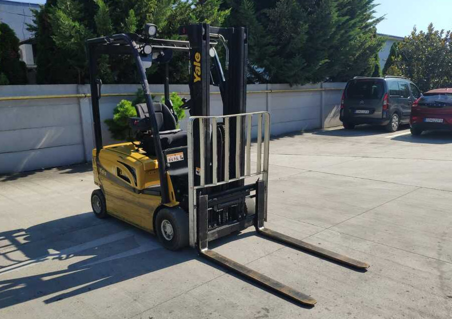 Yale ERP16VF - رافعة شوكية كهربائية: صورة 4 Yale ERP16VF - رافعة شوكية كهربائية: صورة 4