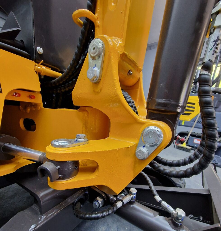 Berger Kraus BK800BS Nowa minikoparka Mini excavator Torsion arm - حفارة مُصَّغرة: صورة 5 Berger Kraus BK800BS Nowa minikoparka Mini excavator Torsion arm - حفارة مُصَّغرة: صورة 5