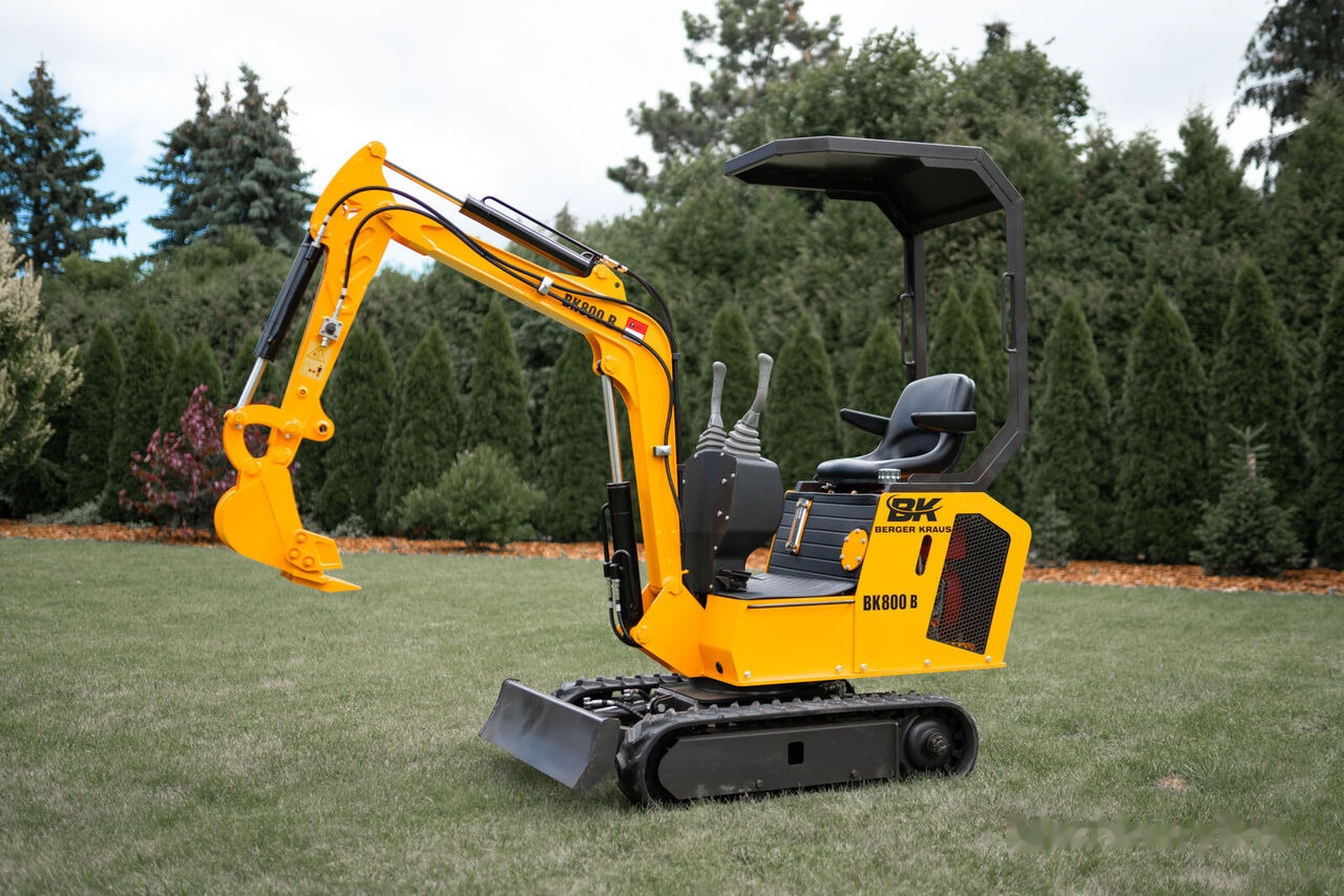 Berger Kraus Mini Excavator BK800BS torsion arm with FULL equipment - حفارة مُصَّغرة: صورة 4 Berger Kraus Mini Excavator BK800BS torsion arm with FULL equipment - حفارة مُصَّغرة: صورة 4
