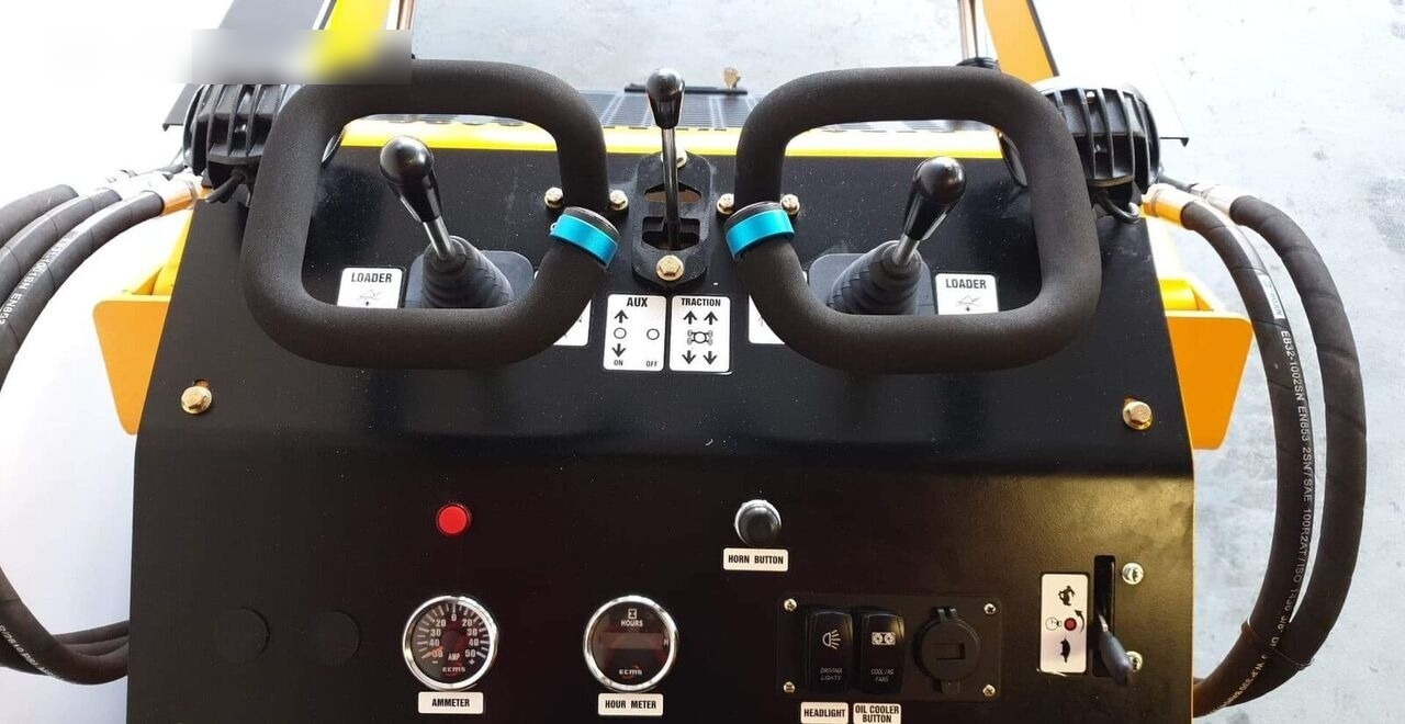 Berger Kraus Mini wheel loader 23KM Briggs 323S Berger Kraus Mini wheel loader 23KM Briggs 323S: صورة 10