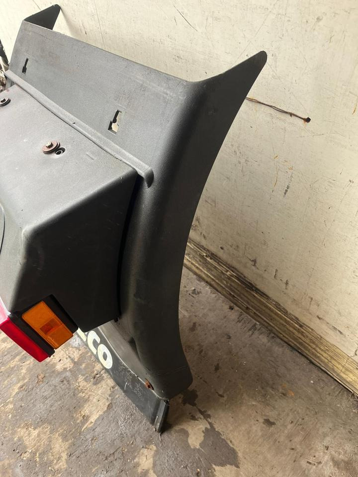 IVECO Stralis 450 Kotflügel vorne rechts 41299389 / 41299388 - رفرف المركبة - شاحنة: صورة 4 IVECO Stralis 450 Kotflügel vorne rechts 41299389 / 41299388 - رفرف المركبة - شاحنة: صورة 4