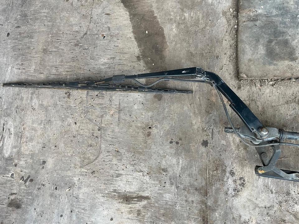 IVECO Stralis Scheibenwischer, Wischergestänge mit Motor 99439637 - مساحة الزجاج الأمامي - شاحنة: صورة 3 IVECO Stralis Scheibenwischer, Wischergestänge mit Motor 99439637 - مساحة الزجاج الأمامي - شاحنة: صورة 3