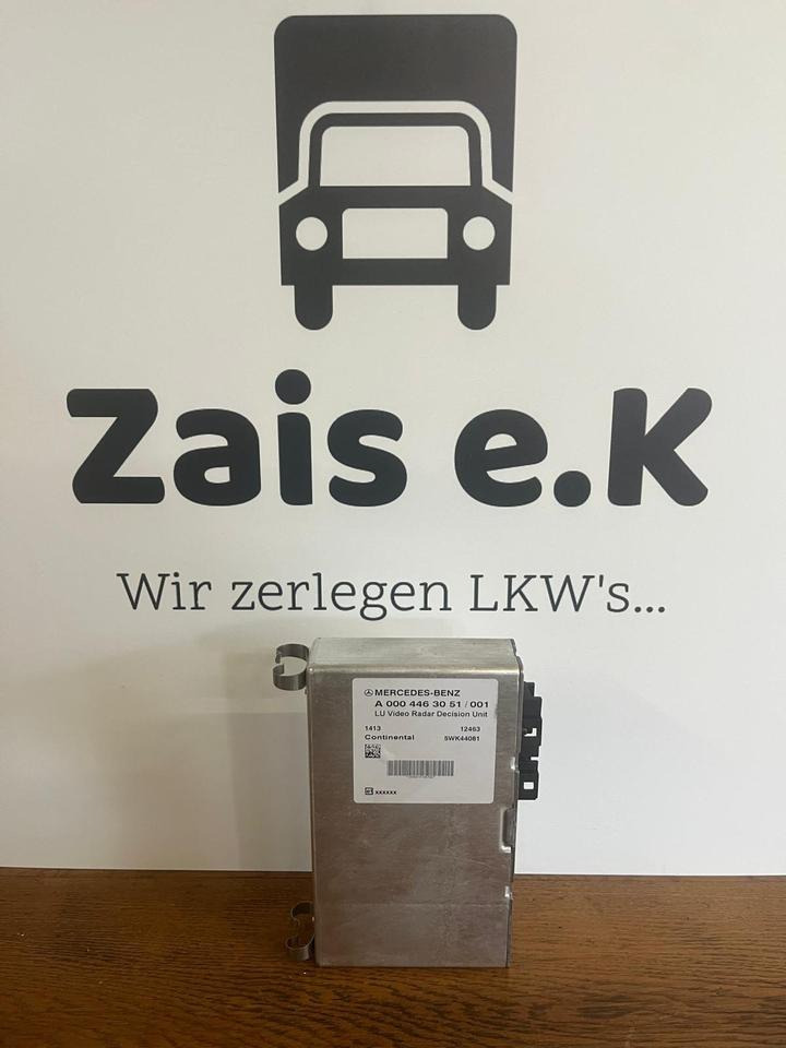 Mercedes Actros MP4 LU Video Radar Decision Unit A0004463051 - نظام ملاحة - شاحنة: صورة 1 Mercedes Actros MP4 LU Video Radar Decision Unit A0004463051 - نظام ملاحة - شاحنة: صورة 1