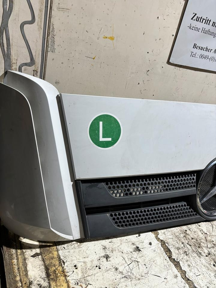 Mercedes Actros MP4 Motorhaube A9607500409 - غطاء محرك المركبة - شاحنة: صورة 2 Mercedes Actros MP4 Motorhaube A9607500409 - غطاء محرك المركبة - شاحنة: صورة 2