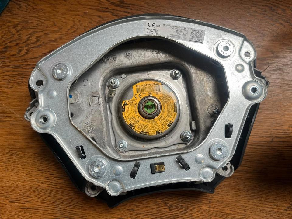 Mercedes-Benz Vito Lenkrad A6394640001 - عجلة القيادة - شاحنة: صورة 4 Mercedes-Benz Vito Lenkrad A6394640001 - عجلة القيادة - شاحنة: صورة 4