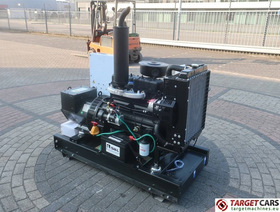 Bauer GF-24KW Diesel 30KVA Generator 400/230V Unused - مجموعة المولدات: صورة 3 Bauer GF-24KW Diesel 30KVA Generator 400/230V Unused - مجموعة المولدات: صورة 3