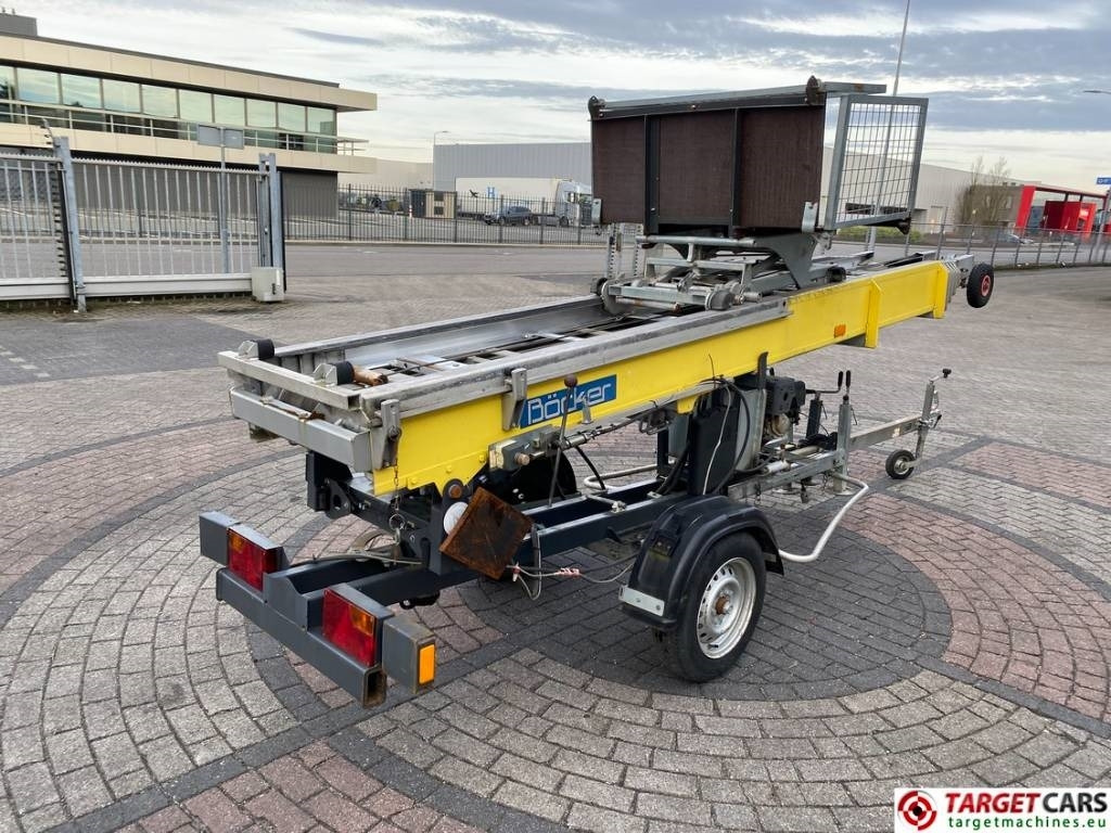 Böcker Boecker 18/0-7 Material Lift 1800cm 250cm - معدات الوصول: صورة 3 Böcker Boecker 18/0-7 Material Lift 1800cm 250cm - معدات الوصول: صورة 3