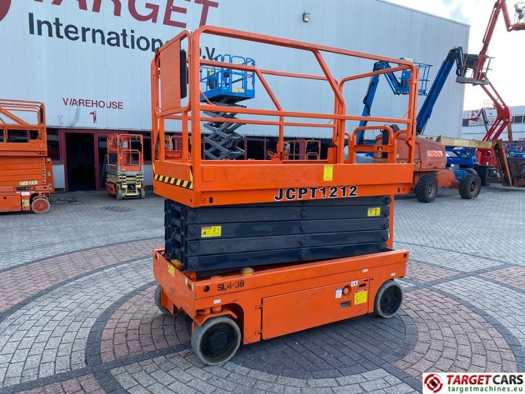 Dingli JCPT1212DC Electric Scissor Work Lift 1200cm - رافعة هيدروليكية مقصية: صورة 1 Dingli JCPT1212DC Electric Scissor Work Lift 1200cm - رافعة هيدروليكية مقصية: صورة 1