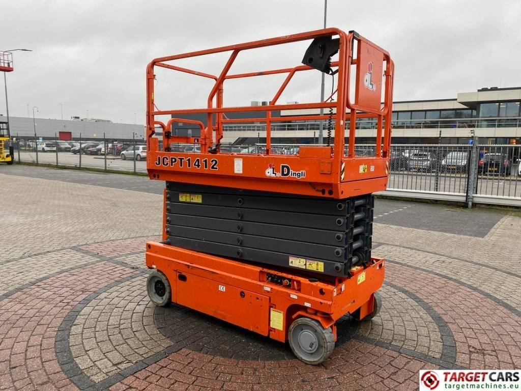 Dingli JCPT1412DC Electric Scissor Work Lift 1380cm - رافعة هيدروليكية مقصية: صورة 2 Dingli JCPT1412DC Electric Scissor Work Lift 1380cm - رافعة هيدروليكية مقصية: صورة 2