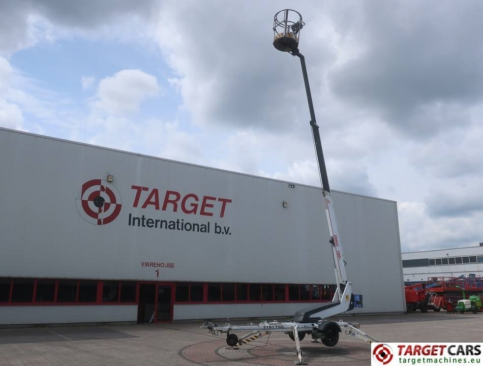 Dino 120T Tow Telescopic Boom Work Lift 1200cm - منصة العمل الجوية مقطورة: صورة 5 Dino 120T Tow Telescopic Boom Work Lift 1200cm - منصة العمل الجوية مقطورة: صورة 5