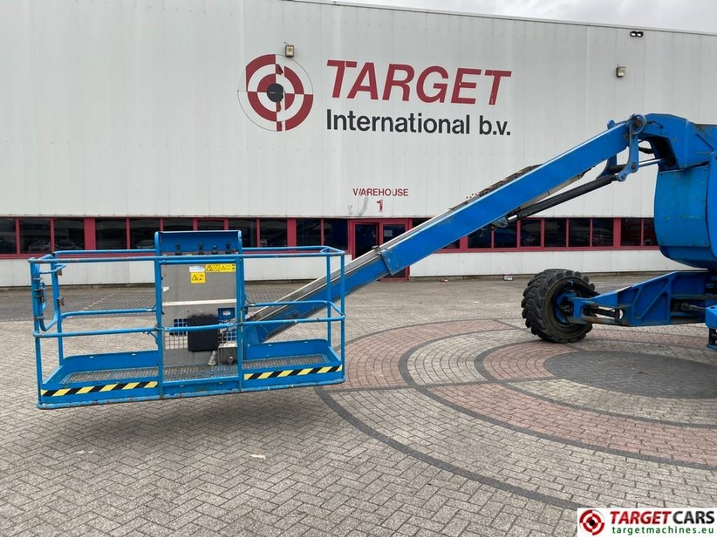 شاحنة ذراع مفصلي Genie Z-135/70 Articulated 4x4x4 Diesel Boom Lift 4315cm: صورة 17