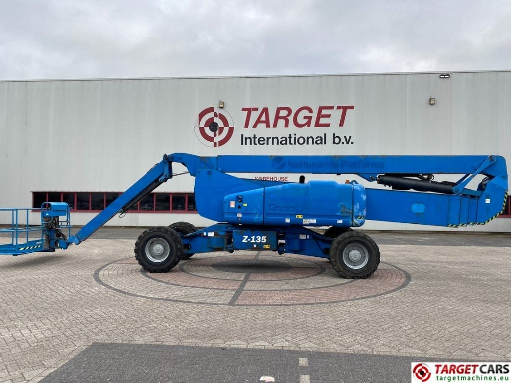شاحنة ذراع مفصلي Genie Z-135/70 Articulated 4x4x4 Diesel Boom Lift 4315cm: صورة 44