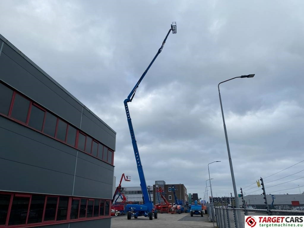 شاحنة ذراع مفصلي Genie Z-135/70 Articulated 4x4x4 Diesel Boom Lift 4315cm: صورة 6