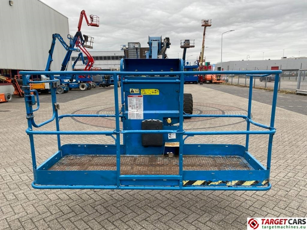 Genie Z-80/60 Articulated 4x4x4 Diesel Boom Lift 2577cm  Genie Z-80/60 Articulated 4x4x4 Diesel Boom Lift 2577cm: صورة 8