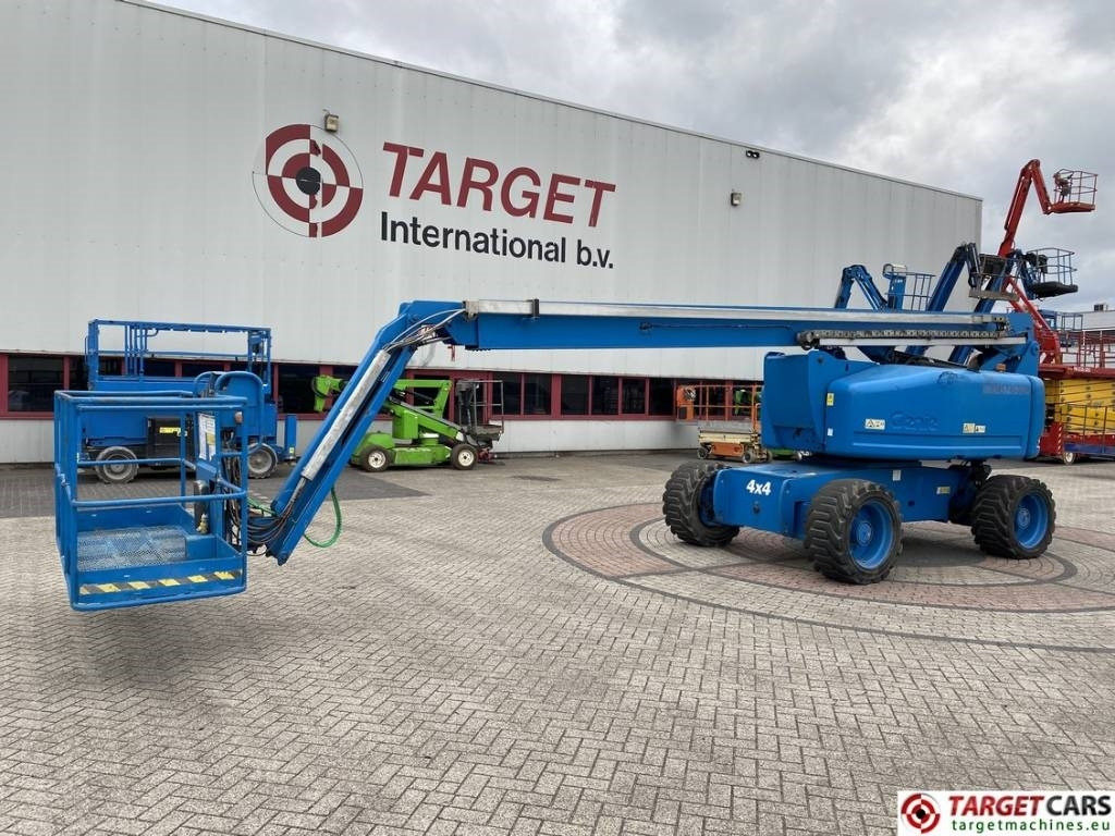 Genie Z-80/60 Articulated 4x4x4 Diesel Boom Lift 2577cm - شاحنة ذراع مفصلي: صورة 1 Genie Z-80/60 Articulated 4x4x4 Diesel Boom Lift 2577cm - شاحنة ذراع مفصلي: صورة 1
