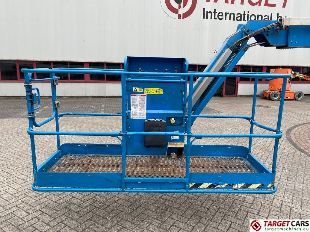 Genie Z-80/60 Articulated 4x4x4 Diesel Boom Lift 2577cm  Genie Z-80/60 Articulated 4x4x4 Diesel Boom Lift 2577cm: صورة 18