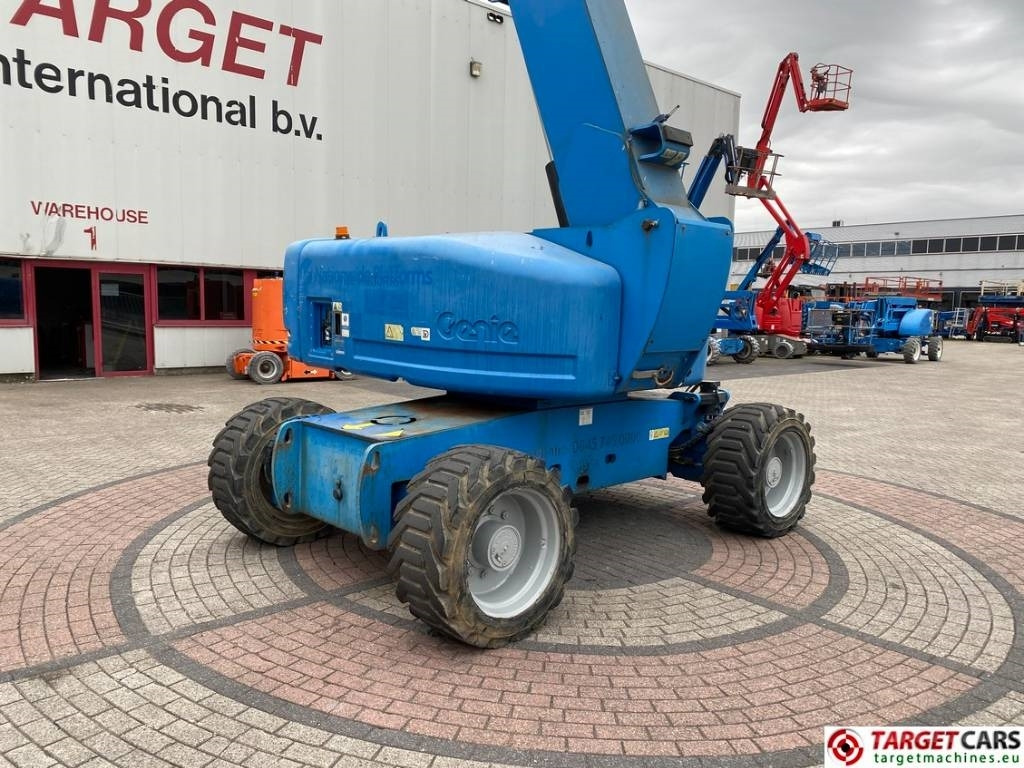 Genie Z-80/60 Articulated 4x4x4 Diesel Boom Lift 2577cm  Genie Z-80/60 Articulated 4x4x4 Diesel Boom Lift 2577cm: صورة 42