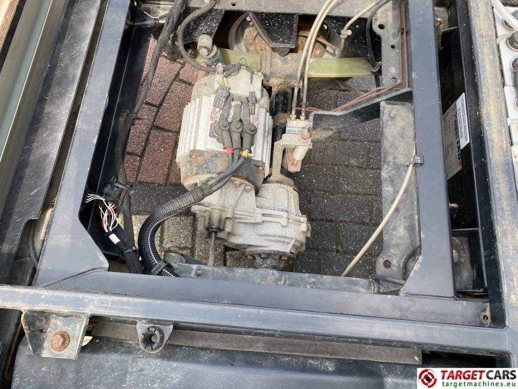 مركبة الخدمات الكهربائية Goupil G4 Electric UTV Open Platform Utility Van: صورة 15