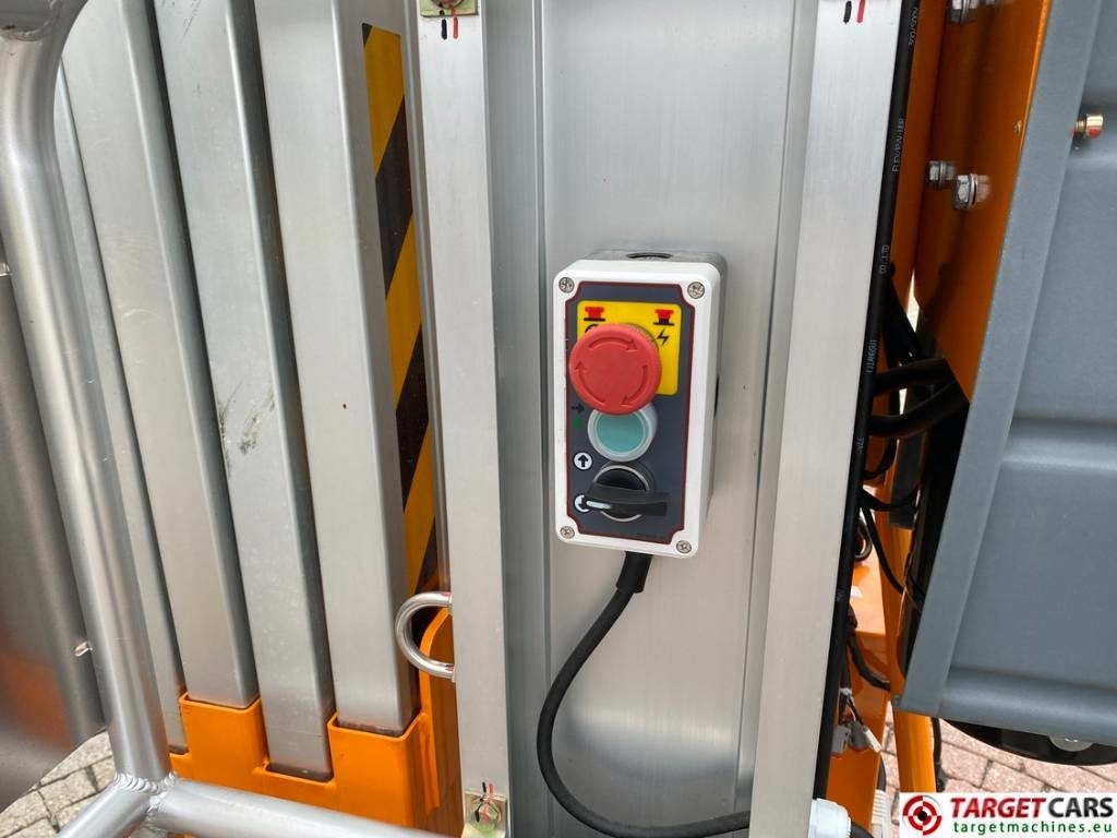 Hangcha HV80M-LC Electric DC Vertical Mast Work Lift 820cm  Hangcha HV80M-LC Electric DC Vertical Mast Work Lift 820cm: صورة 9 Hangcha HV80M-LC Electric DC Vertical Mast Work Lift 820cm  Hangcha HV80M-LC Electric DC Vertical Mast Work Lift 820cm: صورة 9