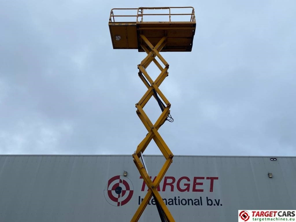 رافعة هيدروليكية مقصية Haulotte Compact 12DX Diesel 4x4 Scissor Work Lift 1206cm: صورة 20