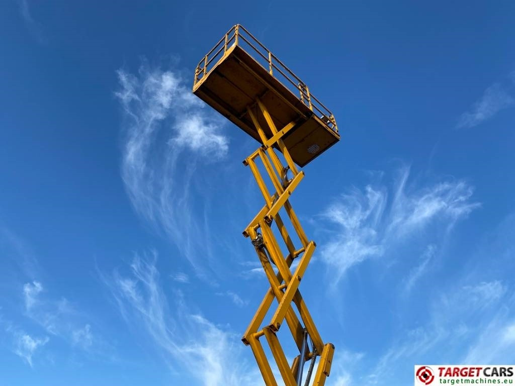 رافعة هيدروليكية مقصية Haulotte Compact 12DX Diesel 4x4 Scissor Work Lift 1206cm: صورة 29
