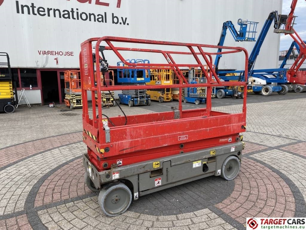 Haulotte Compact 8 Electric Scissor Work Lift 818cm - رافعة هيدروليكية مقصية: صورة 1 Haulotte Compact 8 Electric Scissor Work Lift 818cm - رافعة هيدروليكية مقصية: صورة 1