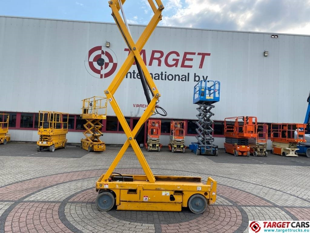 رافعة هيدروليكية مقصية Haulotte Compact 8 Electric Scissor Work Lift 818cm: صورة 19