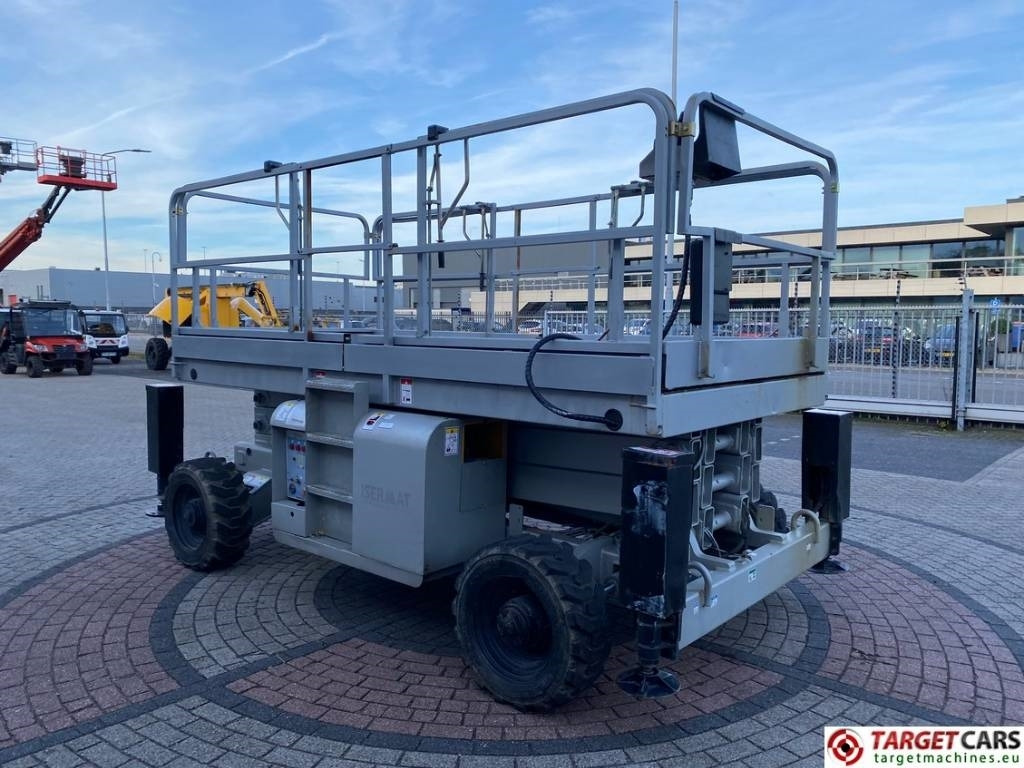 Haulotte H12SX Diesel 4x4 Scissor H12SDX Work Lift 1200cm - رافعة هيدروليكية مقصية: صورة 2 Haulotte H12SX Diesel 4x4 Scissor H12SDX Work Lift 1200cm - رافعة هيدروليكية مقصية: صورة 2