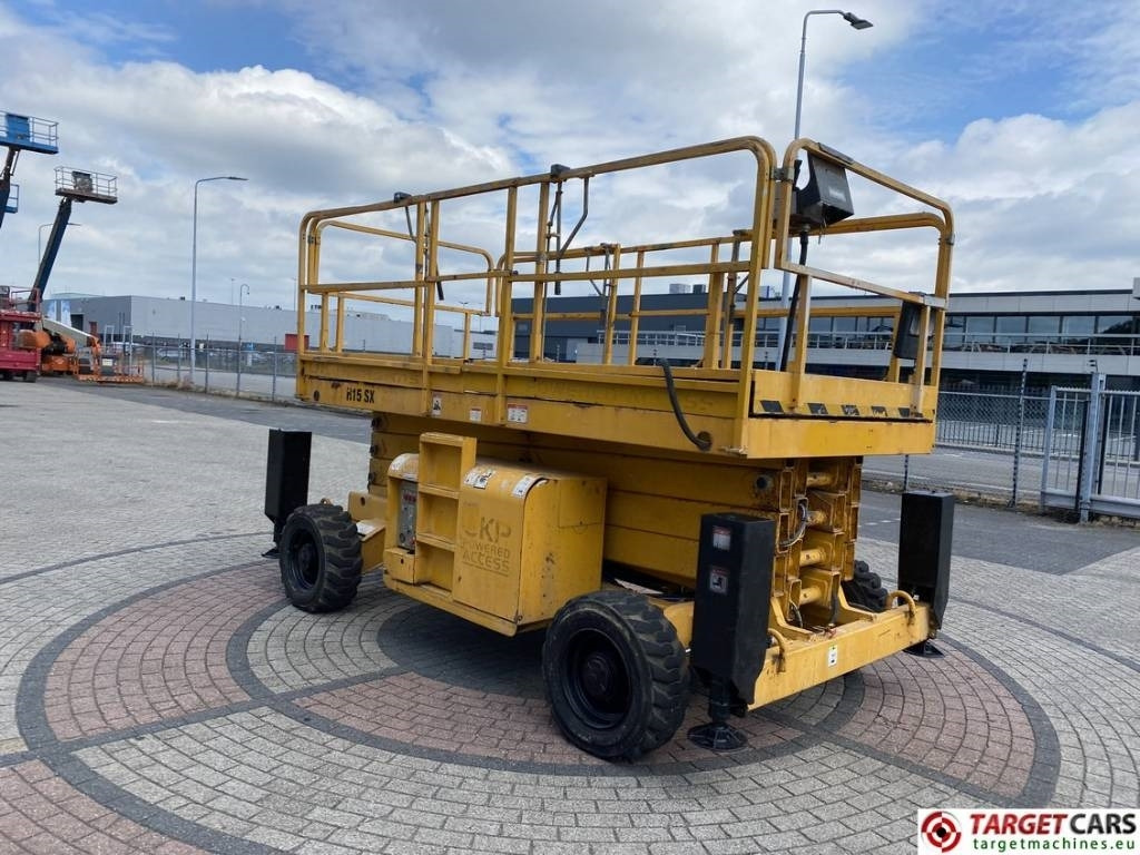 Haulotte H15SXNT Diesel H15SX 4x4 Scissor Work Lift 1500cm - رافعة هيدروليكية مقصية: صورة 2 Haulotte H15SXNT Diesel H15SX 4x4 Scissor Work Lift 1500cm - رافعة هيدروليكية مقصية: صورة 2