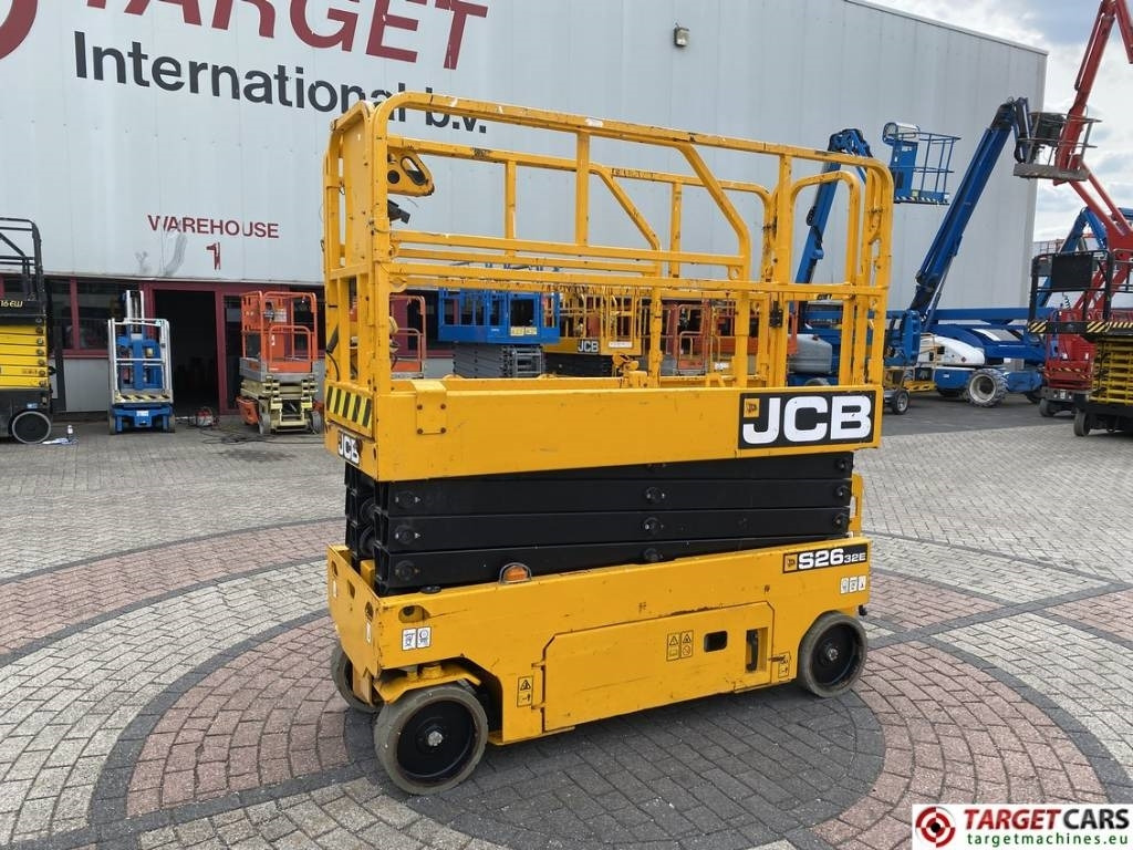 JCB S2632E Electric Scissor Work Lift 1010cm - رافعة هيدروليكية مقصية: صورة 1 JCB S2632E Electric Scissor Work Lift 1010cm - رافعة هيدروليكية مقصية: صورة 1