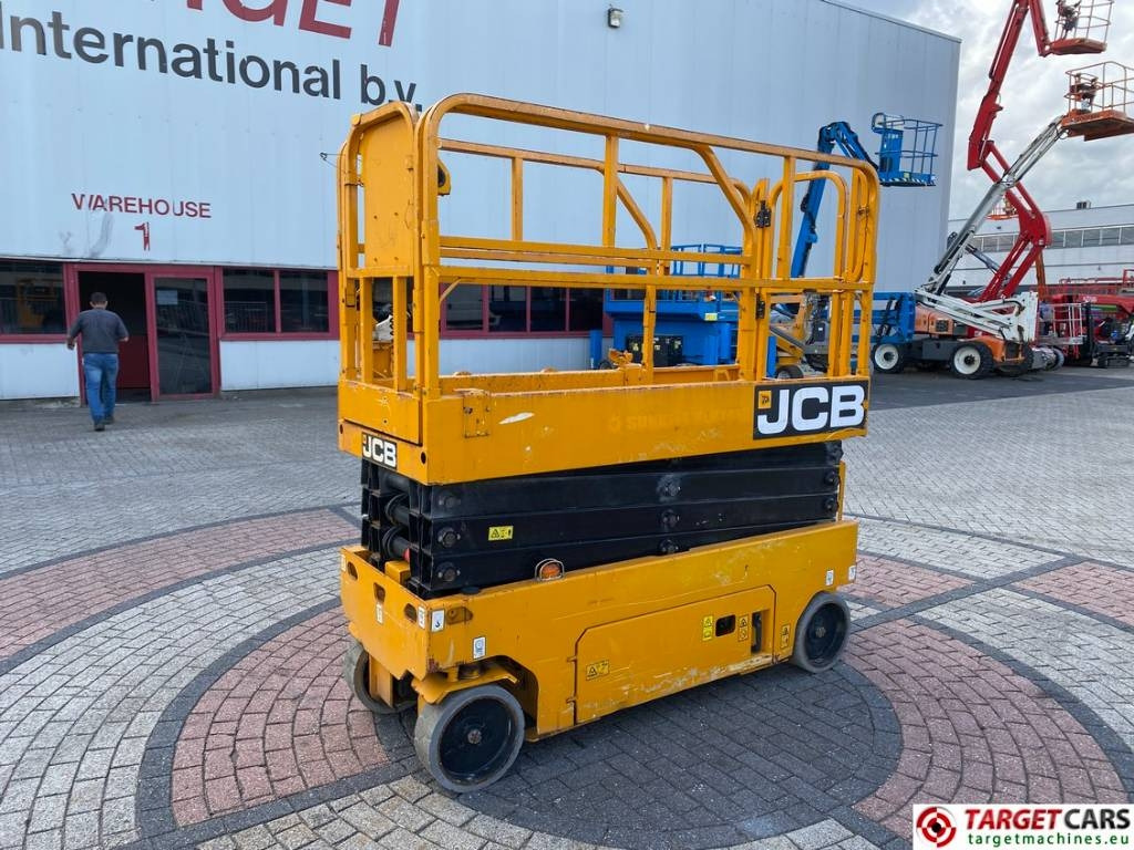 JCB S2632E Electric Scissor Work Lift 1010cm - رافعة هيدروليكية مقصية: صورة 1 JCB S2632E Electric Scissor Work Lift 1010cm - رافعة هيدروليكية مقصية: صورة 1