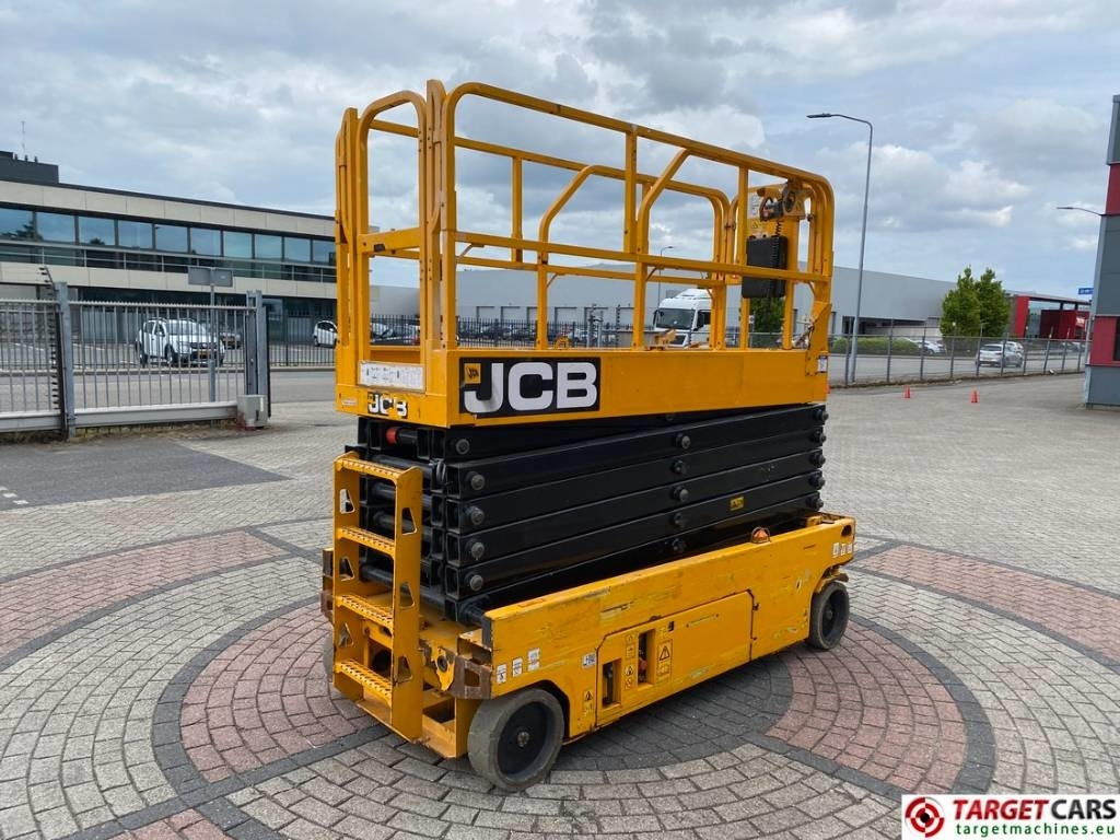 JCB S4550E Electric Scissor Work Lift 1580cm - رافعة هيدروليكية مقصية: صورة 3 JCB S4550E Electric Scissor Work Lift 1580cm - رافعة هيدروليكية مقصية: صورة 3