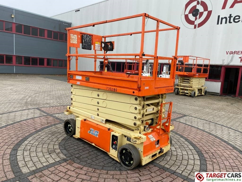 JLG 10RS Electric Scissor Work Lift 1175cm - رافعة هيدروليكية مقصية: صورة 4 JLG 10RS Electric Scissor Work Lift 1175cm - رافعة هيدروليكية مقصية: صورة 4