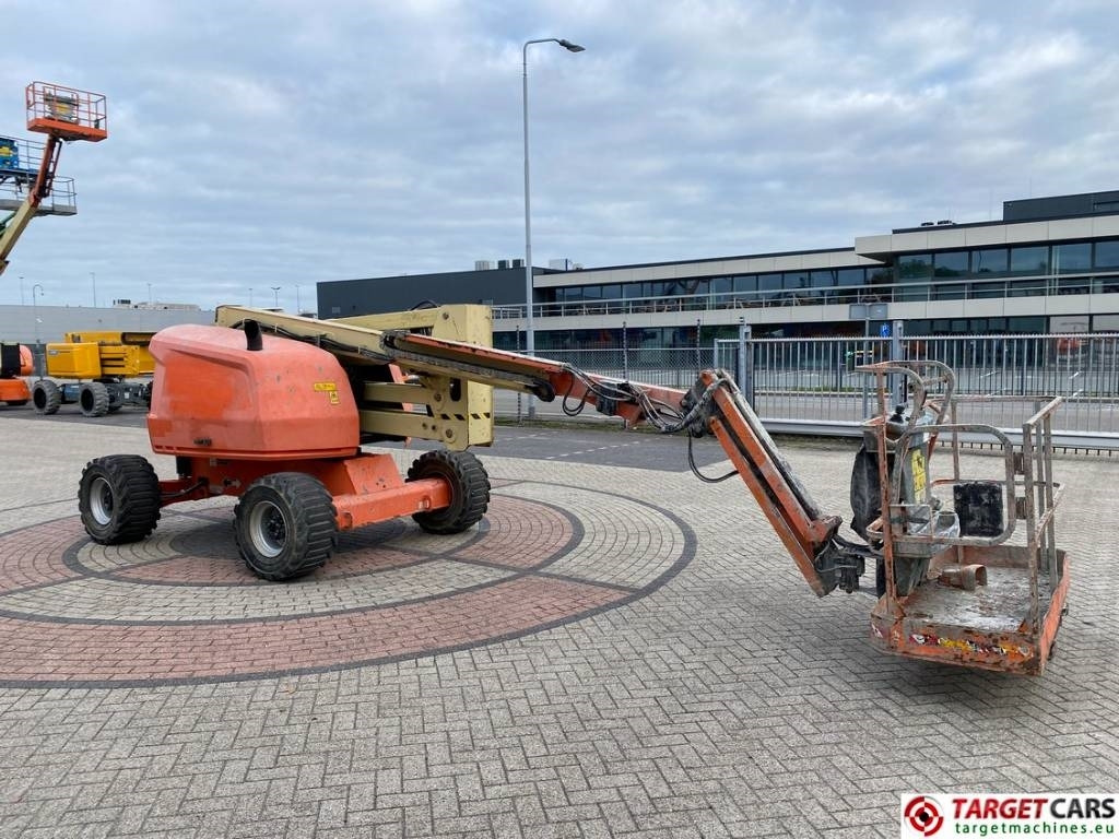 JLG 520AJ Articulated 4x4 Diesel Boom Work Lift 1800cm - شاحنة ذراع مفصلي: صورة 2 JLG 520AJ Articulated 4x4 Diesel Boom Work Lift 1800cm - شاحنة ذراع مفصلي: صورة 2