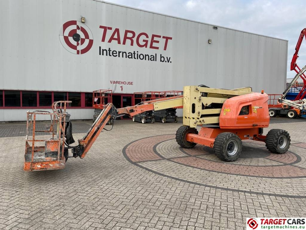 JLG 520AJ Articulated 4x4 Diesel Boom Work Lift 1800cm - شاحنة ذراع مفصلي: صورة 1 JLG 520AJ Articulated 4x4 Diesel Boom Work Lift 1800cm - شاحنة ذراع مفصلي: صورة 1