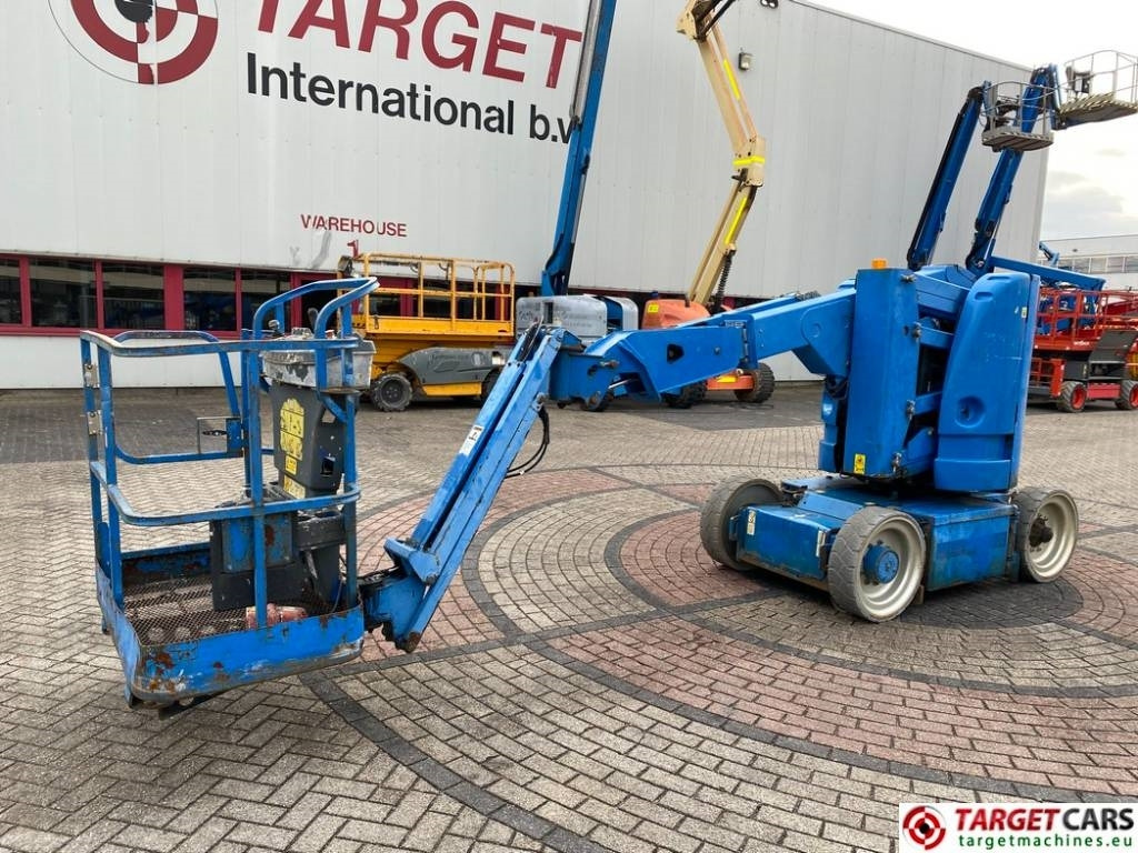 JLG E300AJP Articulated Jib Plus Boom Work Lift 1097cm - شاحنة ذراع مفصلي: صورة 1 JLG E300AJP Articulated Jib Plus Boom Work Lift 1097cm - شاحنة ذراع مفصلي: صورة 1